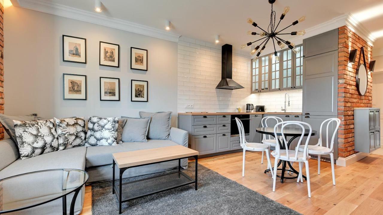 Dom & House - Apartments Old Town Ogarna กดัญสก์ ภายนอก รูปภาพ
