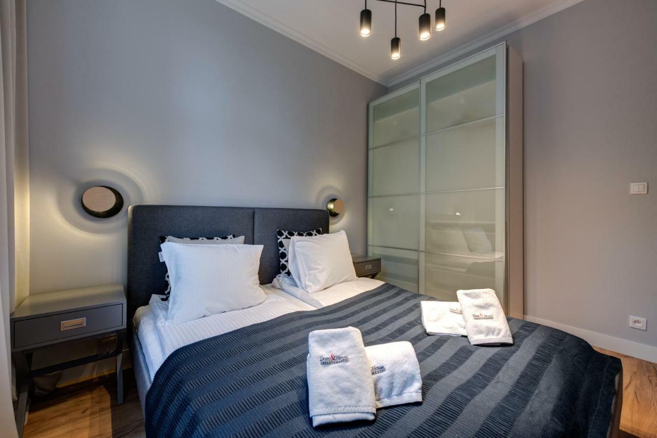 Dom & House - Apartments Old Town Ogarna กดัญสก์ ภายนอก รูปภาพ