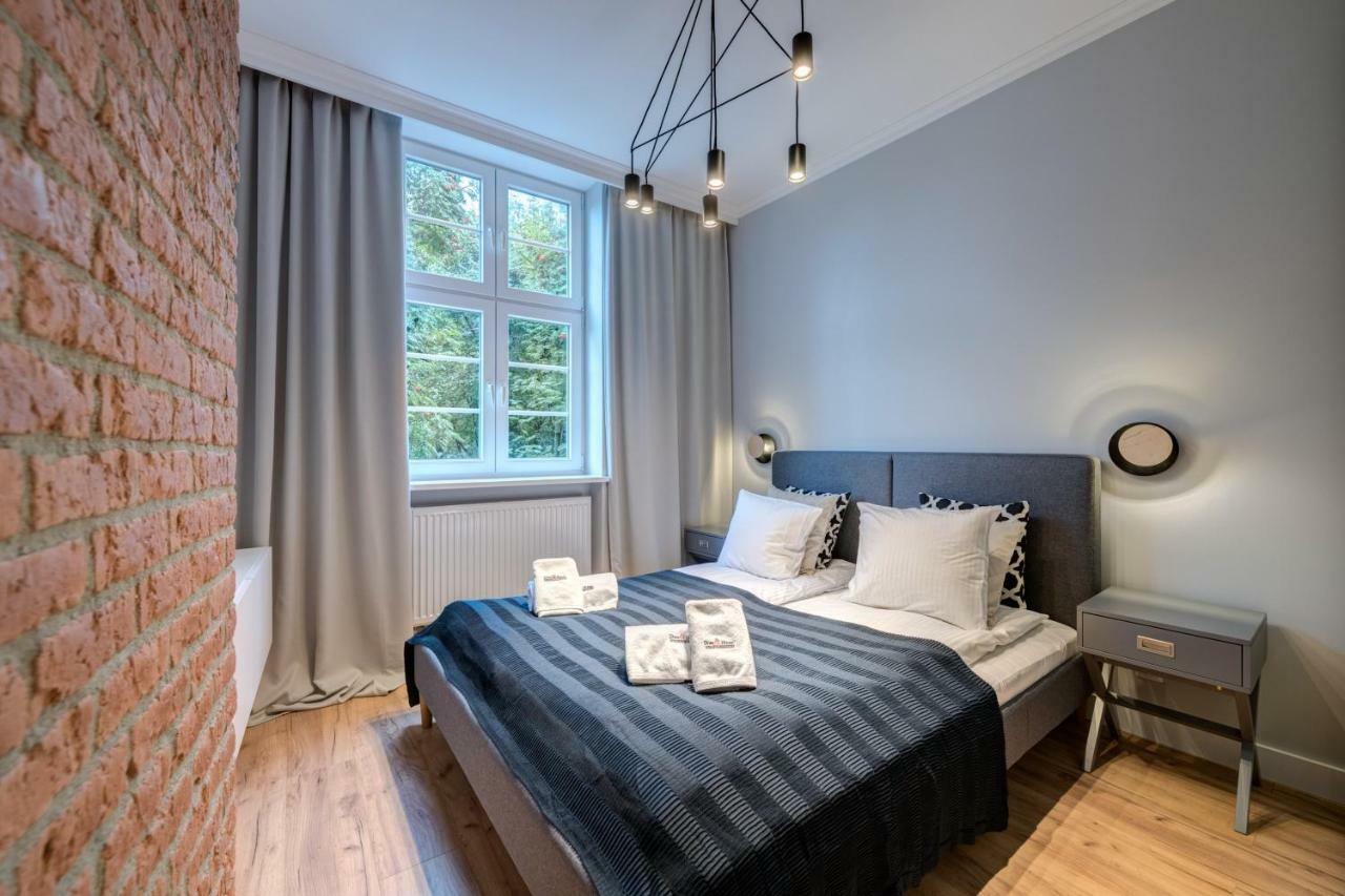 Dom & House - Apartments Old Town Ogarna กดัญสก์ ภายนอก รูปภาพ